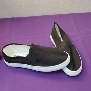 Unisex Black Slip-On Shoes